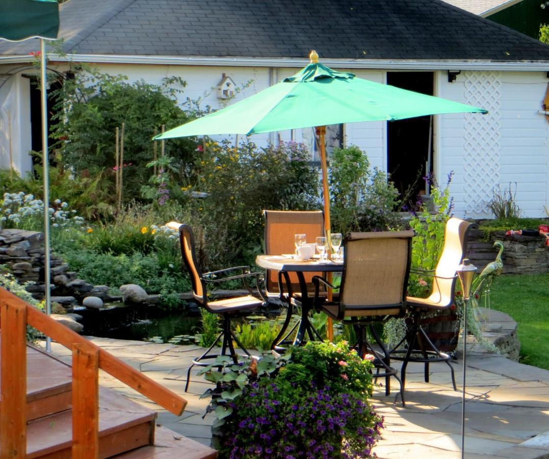 Enfield Manor Bed&Breakfast And Vacation Rental Newfield Exteriér fotografie